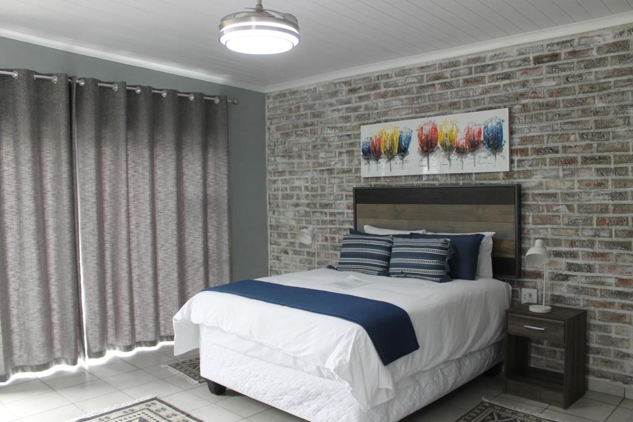 Berry Lane Guesthouse クルーンスタッド エクステリア 写真
