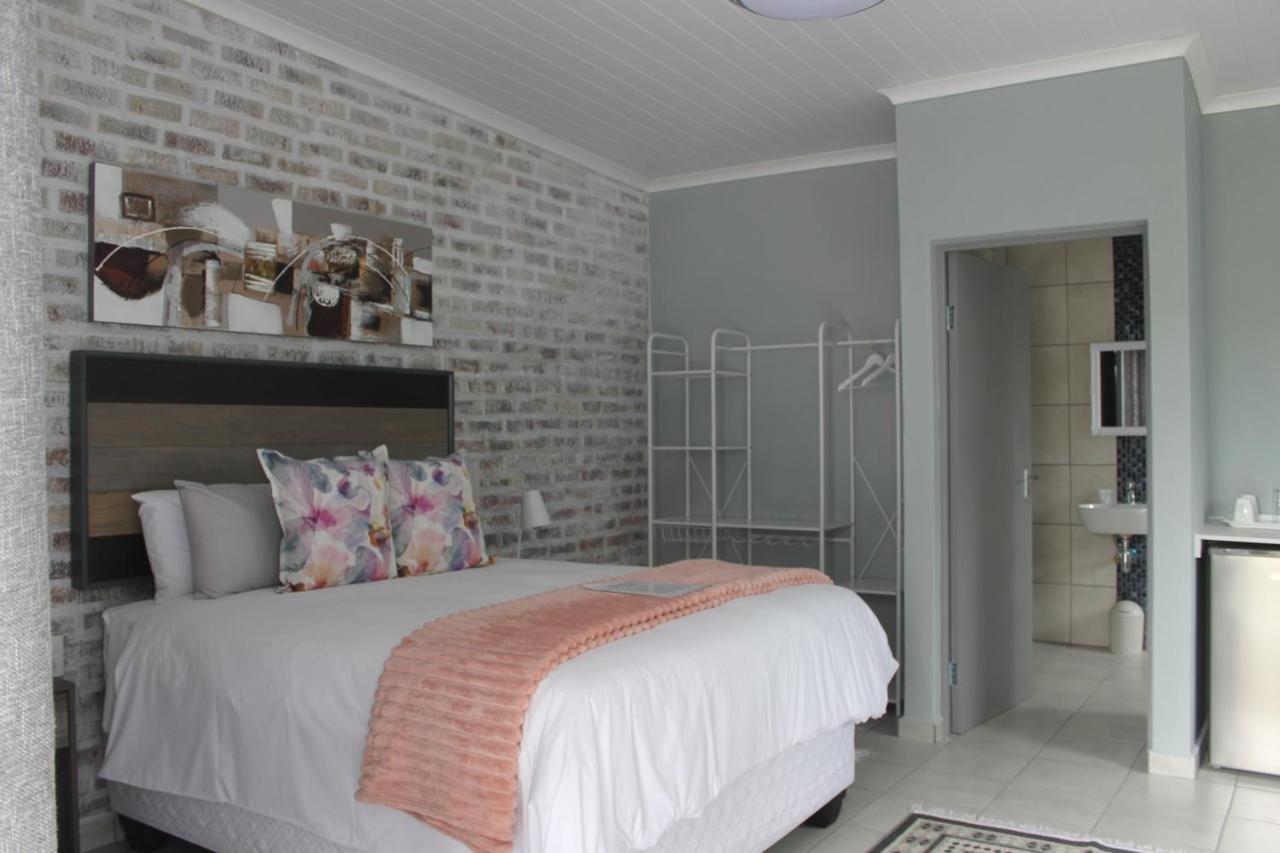 Berry Lane Guesthouse クルーンスタッド エクステリア 写真