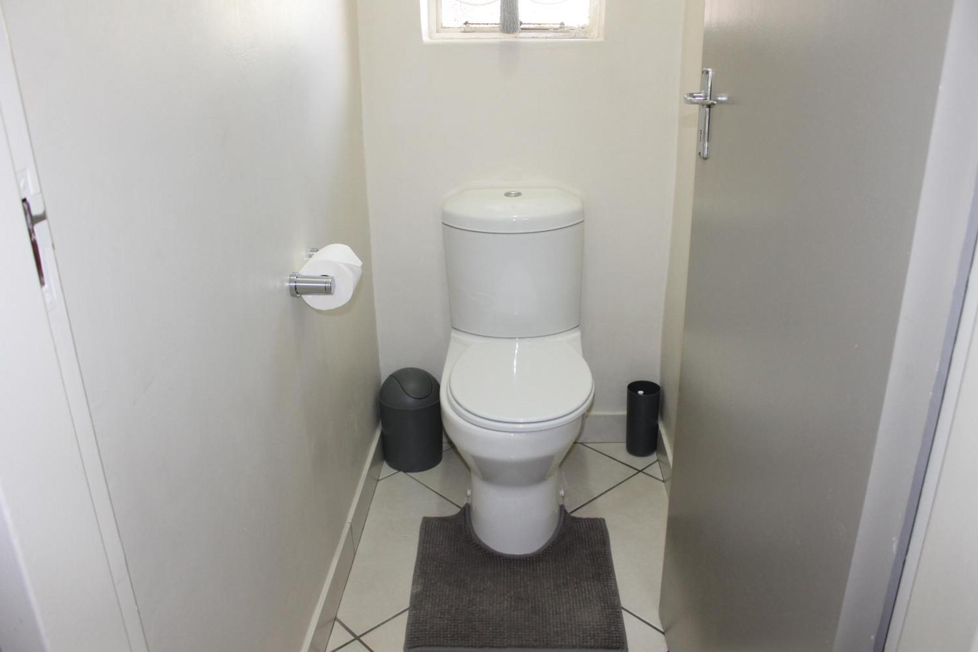 Berry Lane Guesthouse クルーンスタッド エクステリア 写真