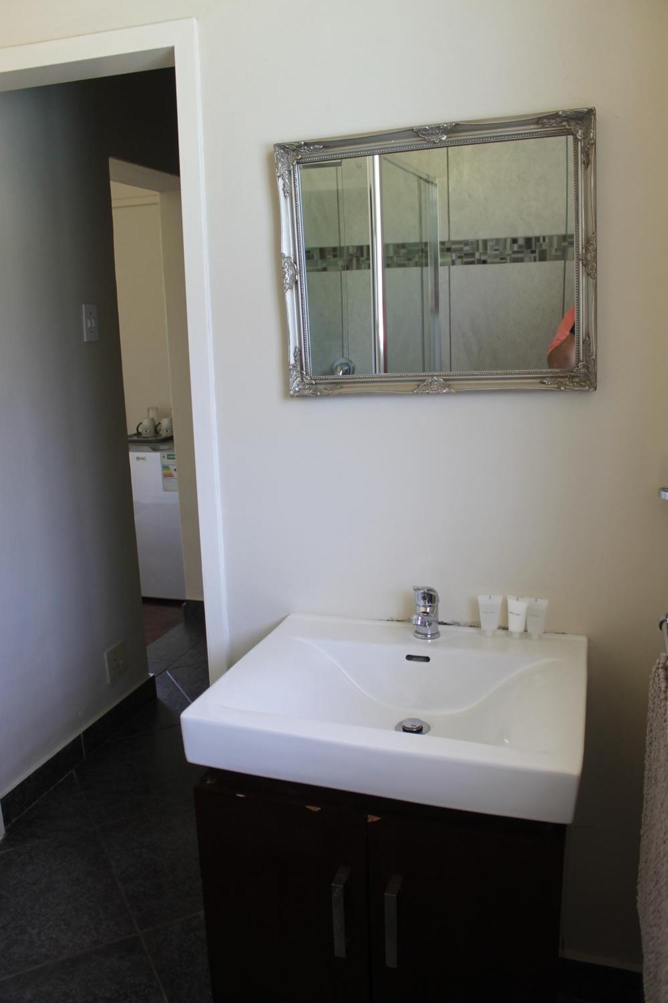 Berry Lane Guesthouse クルーンスタッド エクステリア 写真