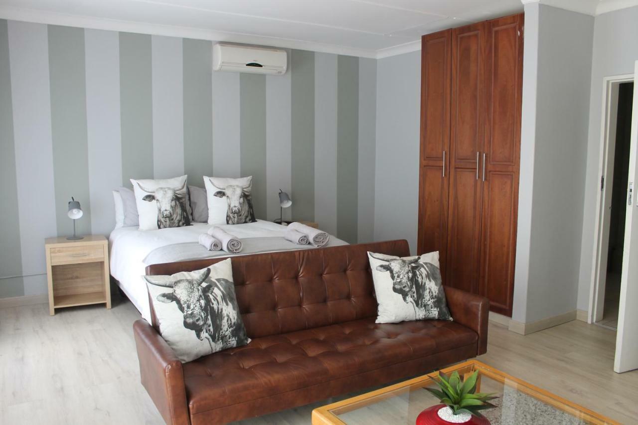 Berry Lane Guesthouse クルーンスタッド エクステリア 写真